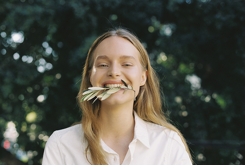 Morning Routine for Oily Skin - Olea Essence Morning Routine for Oily Skin - Olea Essence