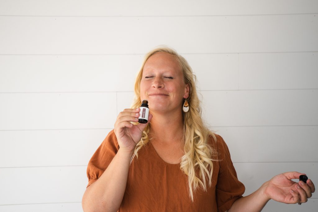 Best Essential Oils For Mood